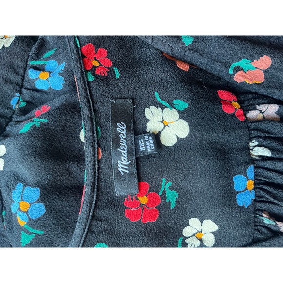 Madewell Black Colorful Floral Wrap Top in Pressed Flowers Size XXS 3/4 Sleeve - Picture 5 of 7